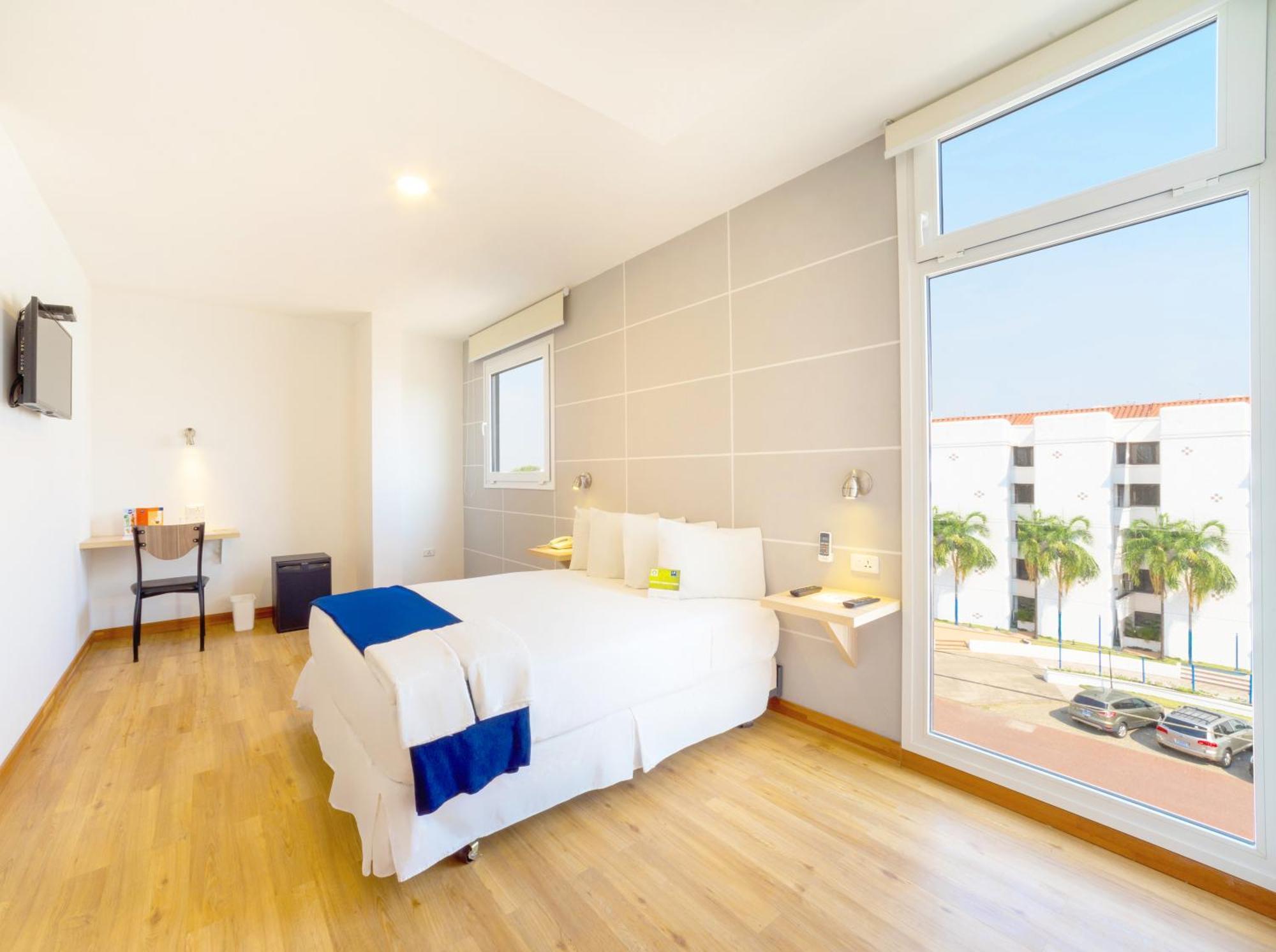 Lp Equipetrol Hotel Santa Cruz de La Sierra Luaran gambar